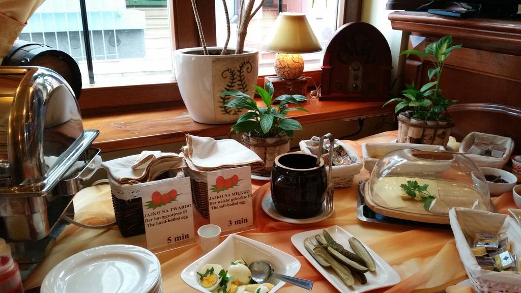 Hotel Restauracja Podzamcze Шчечин Екстериор снимка