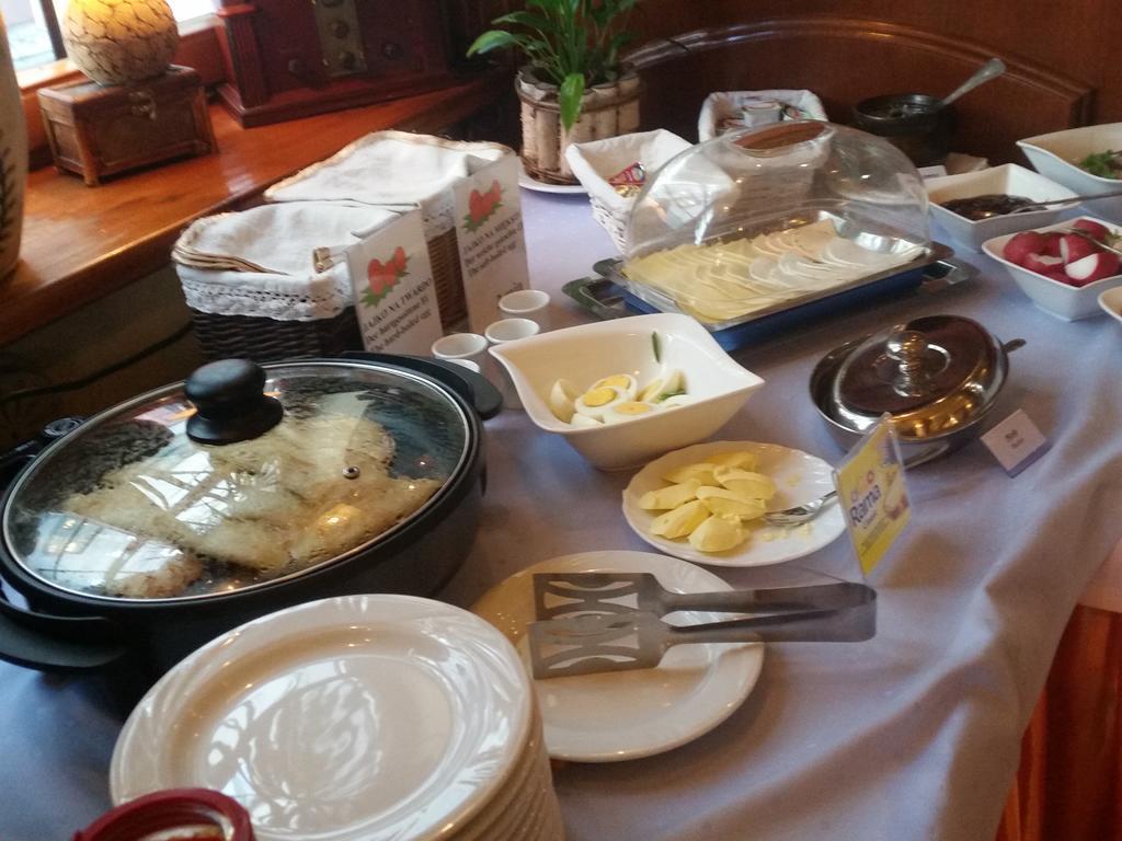 Hotel Restauracja Podzamcze Шчечин Екстериор снимка