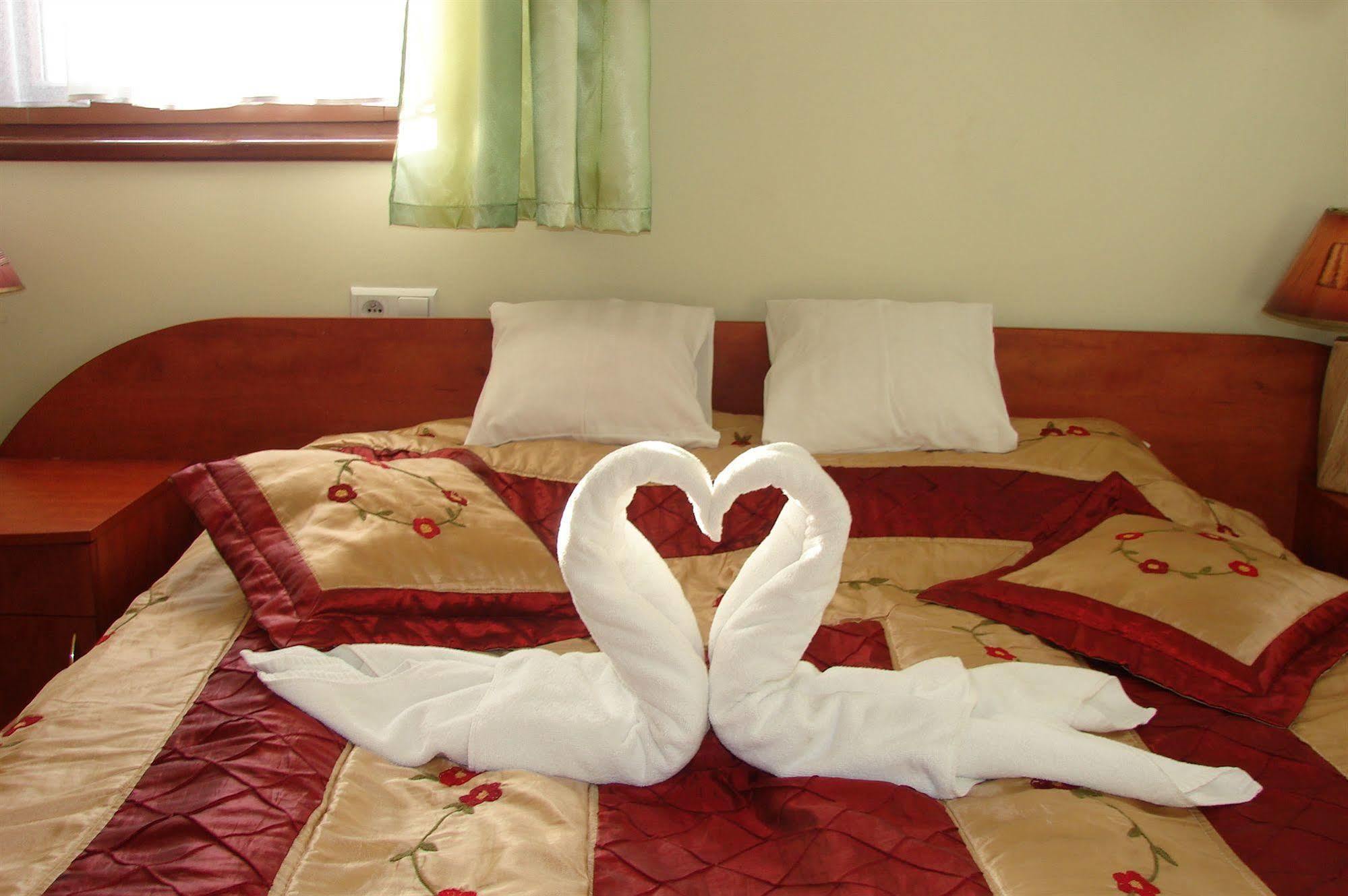 Hotel Restauracja Podzamcze Шчечин Екстериор снимка