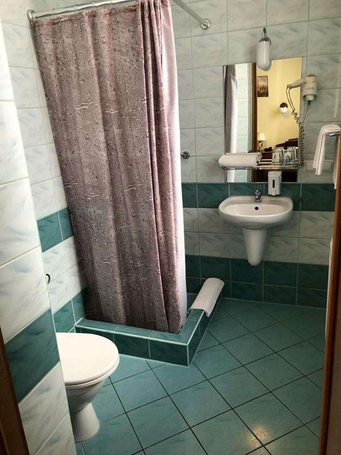 Hotel Restauracja Podzamcze Шчечин Екстериор снимка