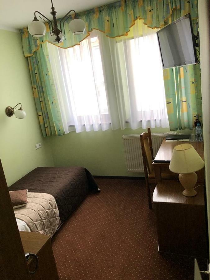 Hotel Restauracja Podzamcze Шчечин Екстериор снимка
