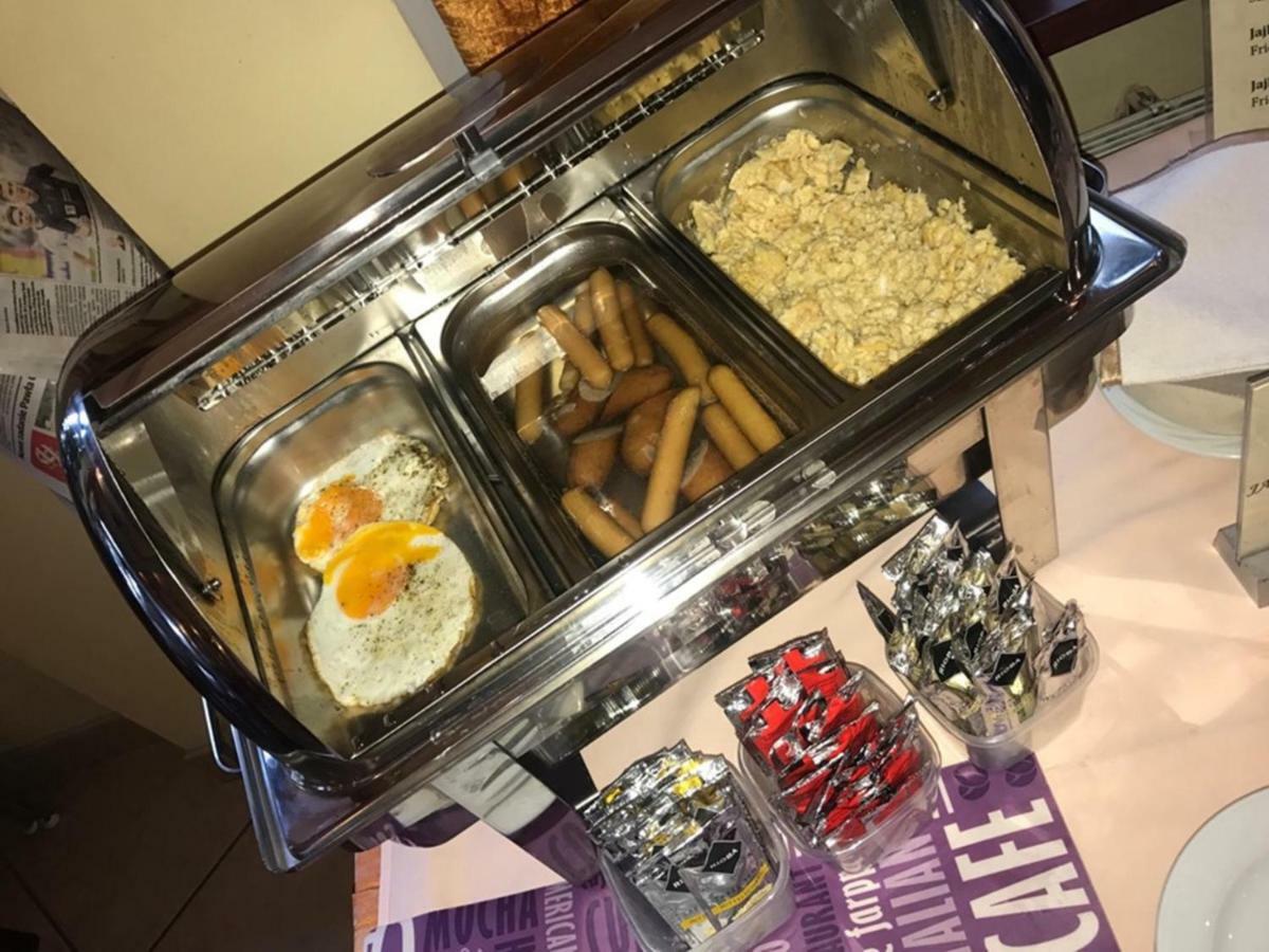 Hotel Restauracja Podzamcze Шчечин Екстериор снимка