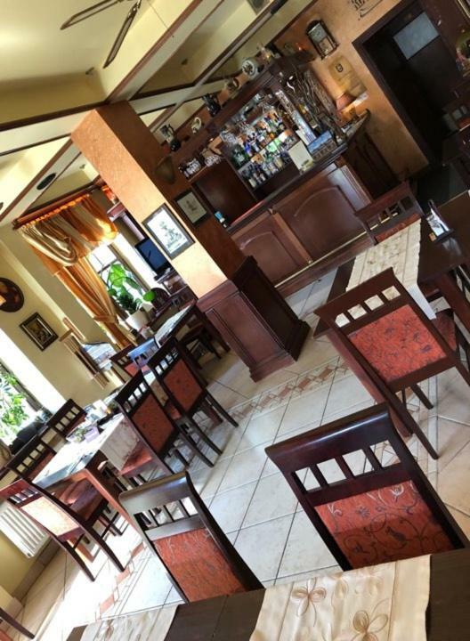 Hotel Restauracja Podzamcze Шчечин Екстериор снимка